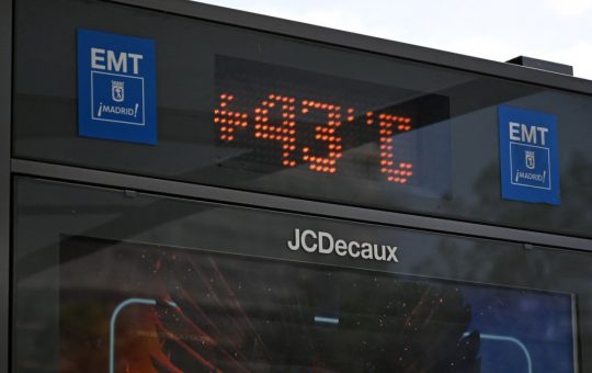 Impactul valului de căldură asupra Europei: Spitale, transport și servicii publice sub presiune