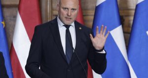 Integrarea Ucrainei în Sistemul de Apărare NATO: O Necesitate Strategică pentru Europa