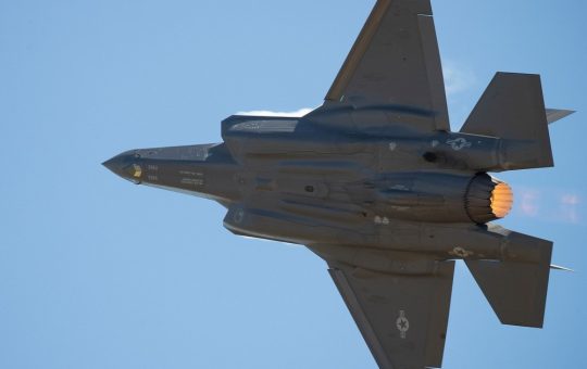 Tensiuni în Golful Persic: Atacurile americane asupra Iranului și răspunsul Gărzilor Revoluției
