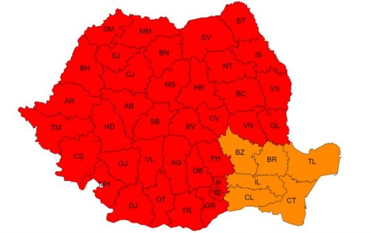 Canicula Extrema în România: Impactul Codului Roșu și Implicațiile Sale pentru Oameni și Mediu