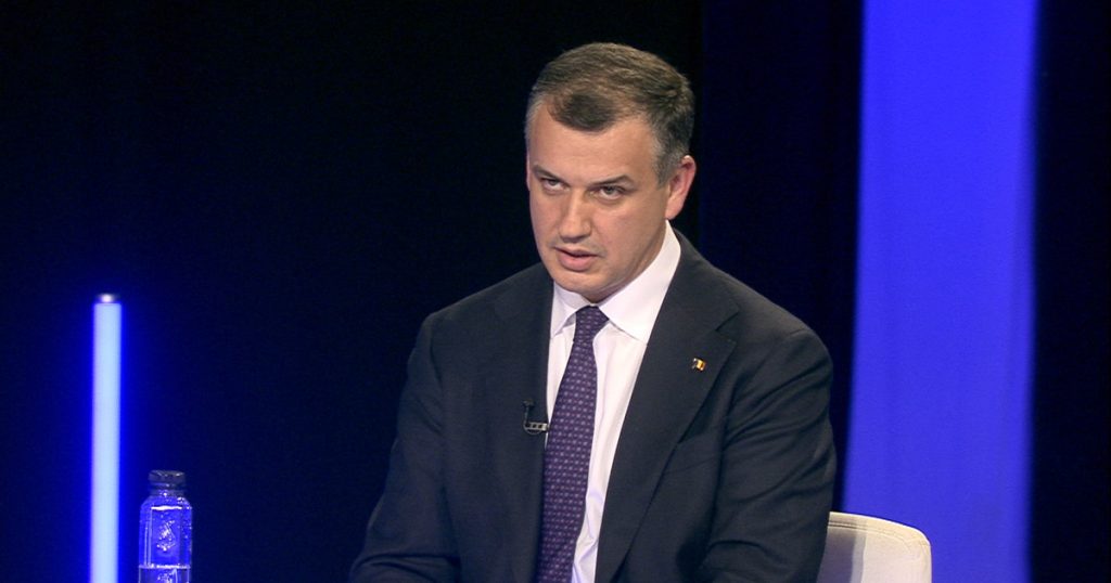Controversă și Responsabilitate în Politica Românească: Întâlnirea lui Veștea cu AUR sub Lupă