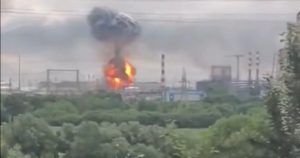 Strategia Ucrainei: Atacuri asupra infrastructurii rusești de combustibili și implicațiile acestora