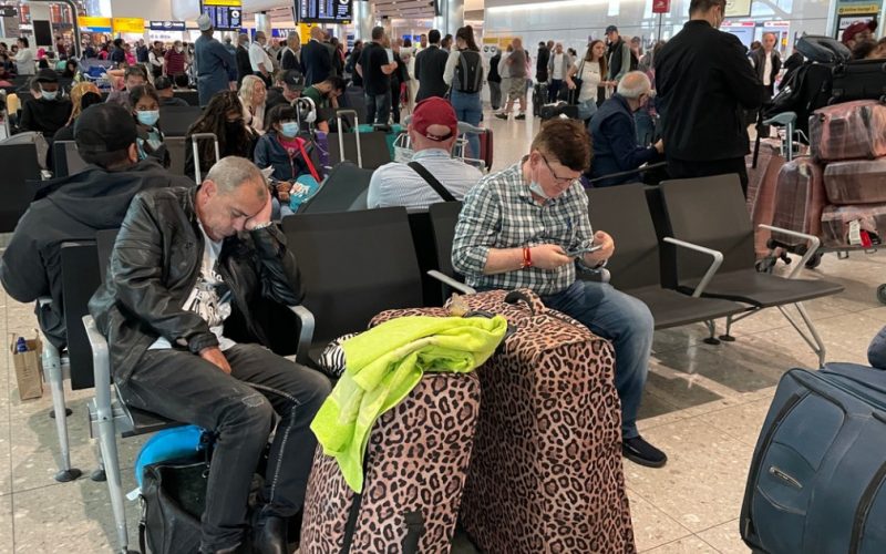Furtunile din Londra: Impactul devastator asupra traficului aerian și perspectivele viitoare