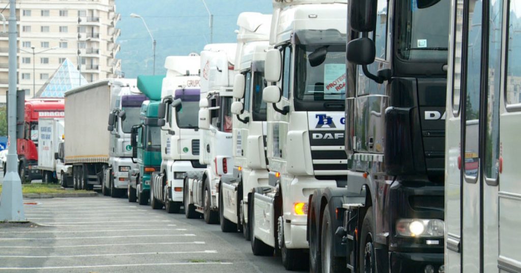 Restricții de circulație din cauza caniculei: Impactul asupra transportului rutier și despre măsurile de siguranță în România