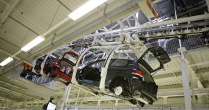 Volkswagen în Criză: Implicațiile Restructurărilor Masive și Impactul Asupra Angajaților și Economiei Globale