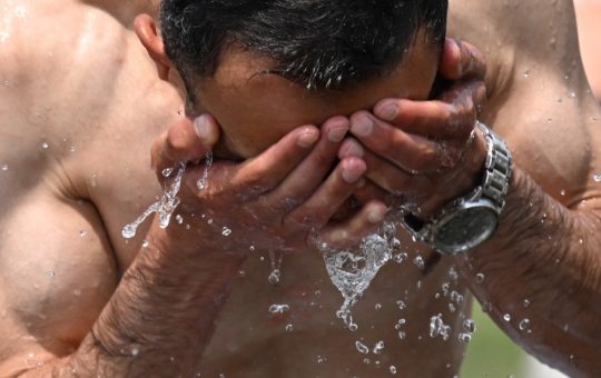 Europa sub asediul caniculei: Impactul valului de căldură extrem și provocările climatice