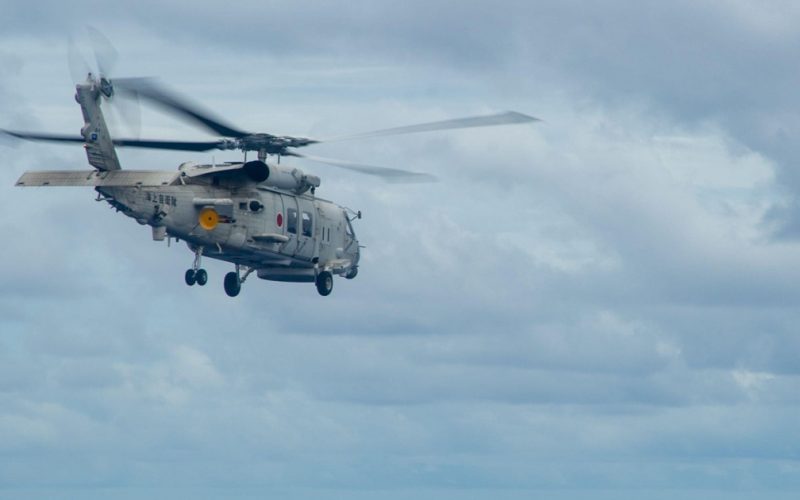 Elicopter prăbușit în apropiere de Strâmtoarea Ormuz: O tragedie care scoate la lumină tensiunile geopolitice din regiune