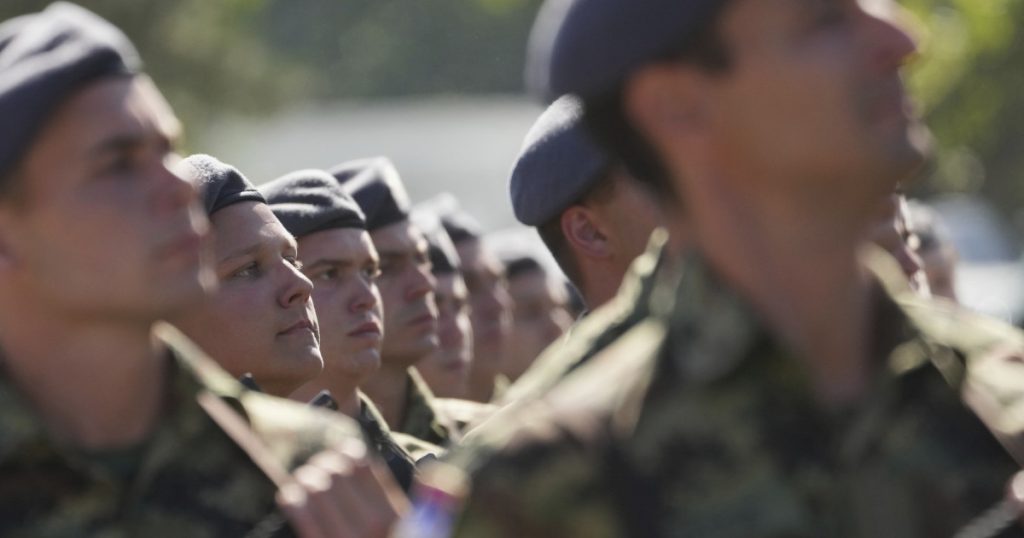Reintroducerea Serviciului Militar Obligatoriu în Serbia: O Decizie cu Rădăcini în Contextul Geopolitic European
