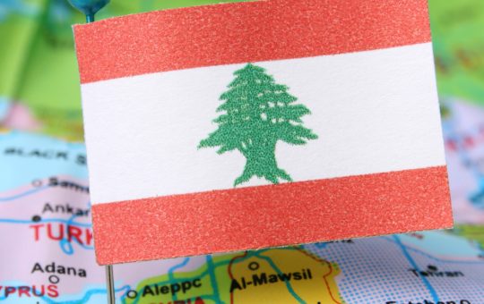 Ridicarea interdicției de călătorie dintre Emiratele Arabe Unite și Liban: O analiză detaliată a implicațiilor geopolitice și sociale
