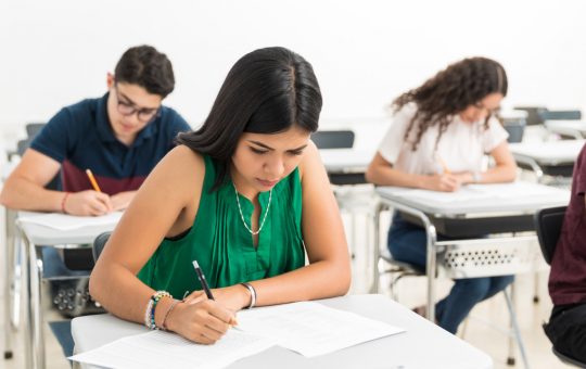 Bacalaureat 2026: Cerințele și Provocările pentru Candidați în Contextul Educațional Actual