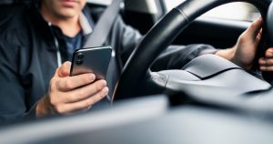Schimbări radicale în ridesharing: PSD propune eliminarea contractelor de comodat pentru șoferii de Uber și Bolt