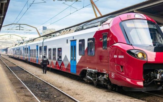 Revoluția transportului feroviar în România: Noile trenuri electrice Alstom Coradia Stream între București și Cluj-Napoca