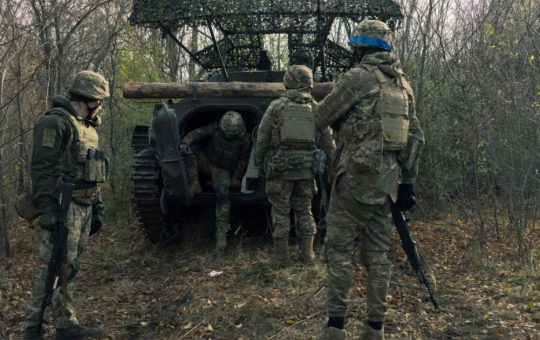 Strategia Ucrainei de a Sabota Infrastructura Militară Rusă: Atacul asupra Podurilor din Zaporojie și Crimeea