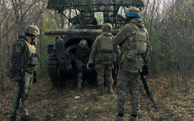 Strategia Ucrainei de a Sabota Infrastructura Militară Rusă: Atacul asupra Podurilor din Zaporojie și Crimeea