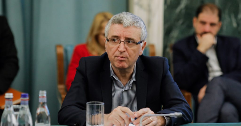 Declinul demografic în România: Impactul migrației internaționale și provocările viitoare