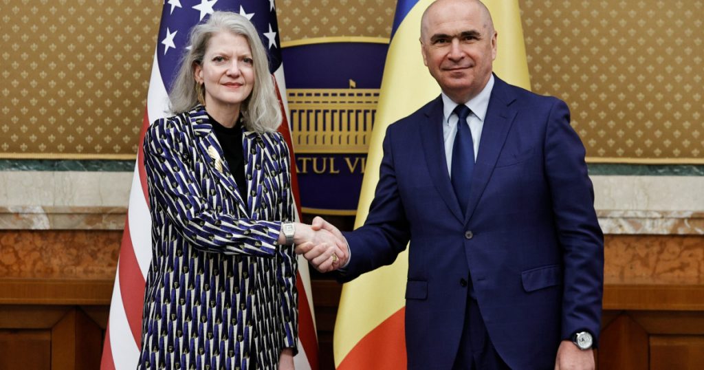 Întâlnirea Premierului Ilie Bolojan cu Allison Hooker: O analiză a Parteneriatului Strategic România-SUA