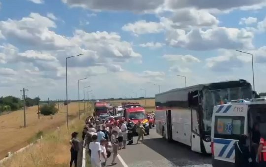 Accident grav în Călărași: Impactul tragic al coliziunii dintre un autocar și un autotren