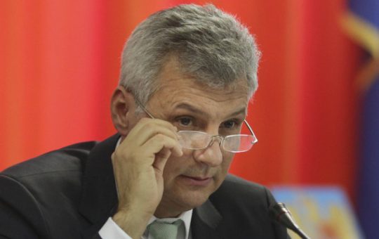 Strategii Politice Tăcute: Alianța Clandestin între PNL și AUR pentru Alegeri Anticipate