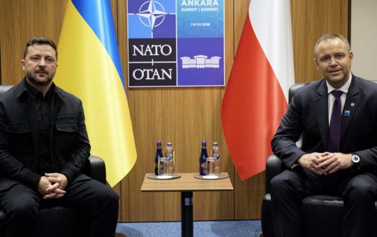Tensiuni istorice între Polonia și Ucraina: Întâlnirea dintre Nawrocki și Zelenski și provocările nerezolvate