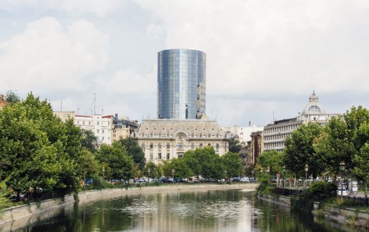 Bucureștiul pe harta logistică a Europei: Avantajele chiriei industriale și perspectivele de investiții