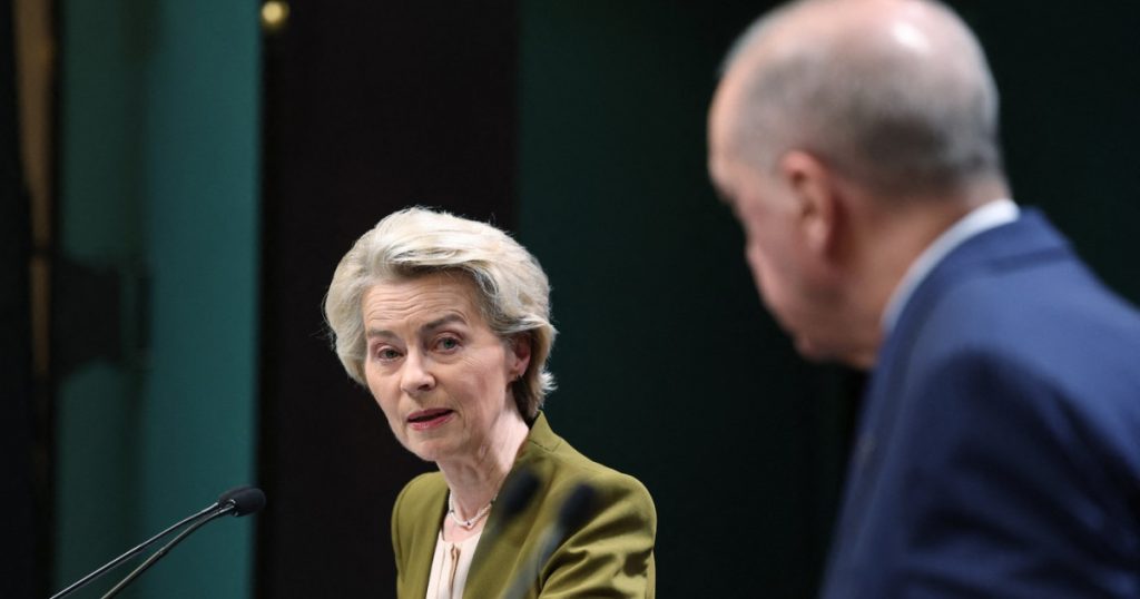 Diplomație și Tensiuni: Cina de Lucru dintre Ursula von der Leyen și Recep Tayyip Erdogan în Contextul Relațiilor UE-Turcia