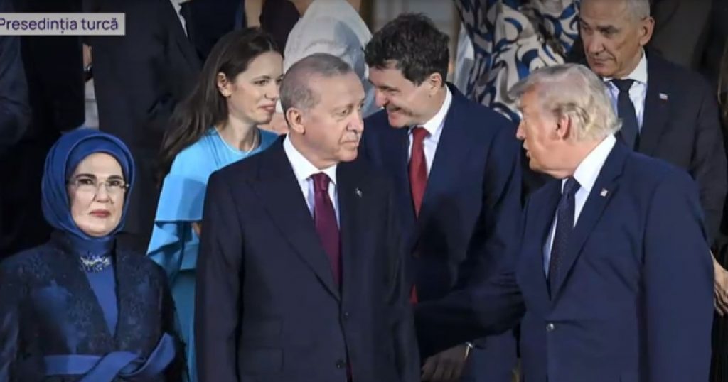 Întâlnirea simbolică dintre Nicușor Dan și Donald Trump: O privire asupra relațiilor internaționale și impactului personalităților politice