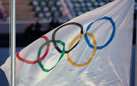 Reintegrarea sportivilor ruși la Jocurile Olimpice: O analiză a deciziilor CIO și a implicațiilor geopolitice