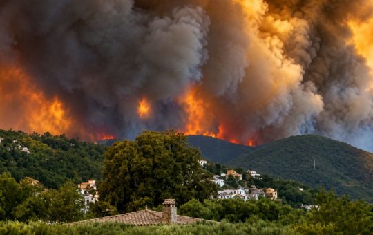 Pompierii români în lupta împotriva incendiilor devastatoare din Franța: O misiune de solidaritate și curaj