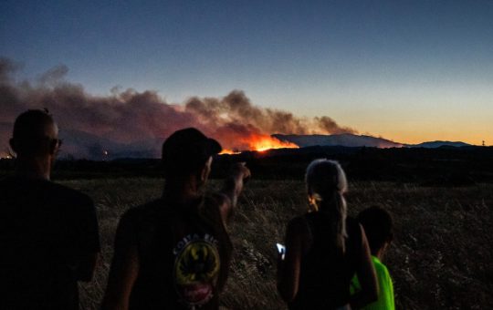 Incendiile de vegetație din Franța: O criză ecologică și umanitară în expansiune