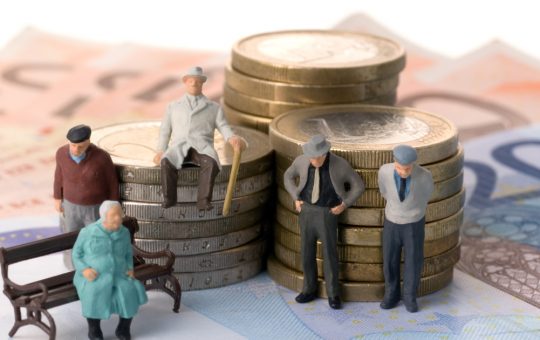 Evoluția Fondurilor de Pensii Private în România: Viziuni și Implicații asupra Viitorului Financiar al Cetățenilor