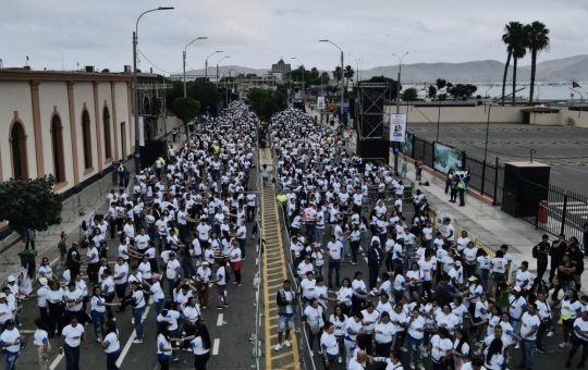 Peru Scrie Istorie: Recordul Mondial Guinness pentru Cel Mai Mare Curs de Dans Salsa