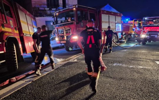 Pompierii români în misiune internațională: Eforturile de salvare în fața incendiilor din Franța