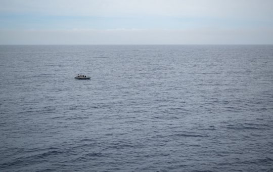Surviving the Storm: The Incredible Journey of a Fisherman Lost at Sea