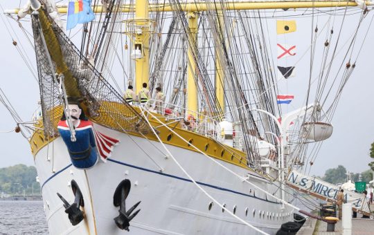 Emoții și tradiții maritime: Mărturia comandantului „Bricului Mircea” la Parada Velierelor din New York