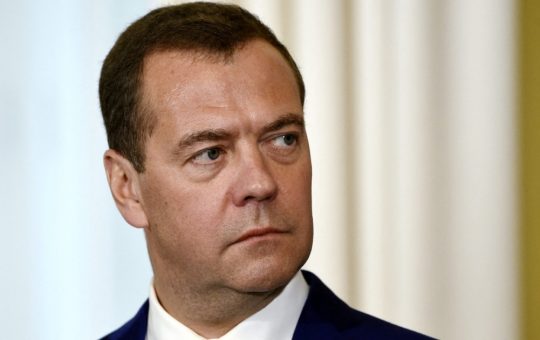 Dmitri Medvedev și Legitimarea Sancțiunilor: O Analiză a Declarațiilor Sale și Implicațiile Geopolitice