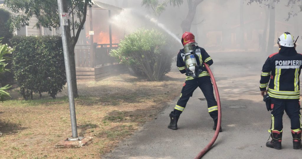 Intervenția Pompierilor Români în Franța: O Lecție de Solidaritate și Eficiență în Fața Incendiilor de Vegetație