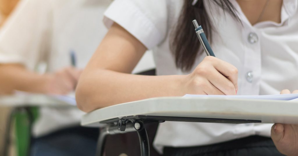 Bacalaureatul 2026: O Analiză Detaliată a Baremului de Corectare pentru Proba la Alegere a Profilului Real