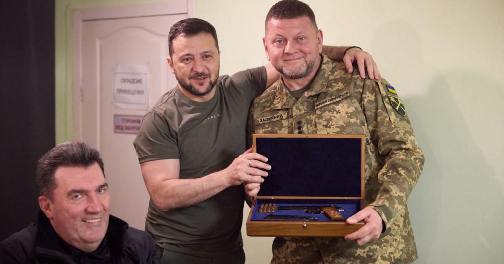Analiza popularității lui Zelenski și Zalujnîi în perspectiva alegerilor prezidențiale din Ucraina