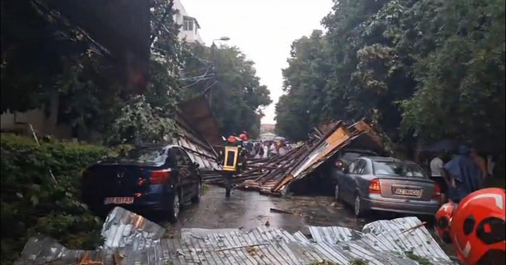 Impactul Furtunilor asupra Asigurărilor: Despăgubiri CASCO de Peste 62 de Milioane de Lei în 2025