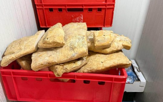 Controalele ANPC la Comercianții de Produse de Origine Animală: Amenzi și Nereguli Care Atrag Atenția