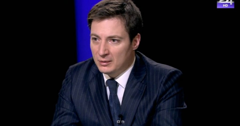 Impactul Retrogradării României la Ratingul Junk: O Analiză Detaliată