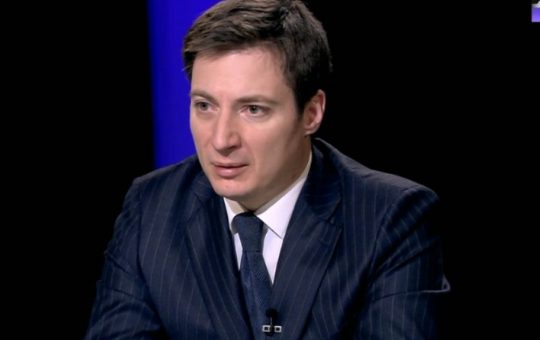 Impactul Retrogradării României la Ratingul Junk: O Analiză Detaliată