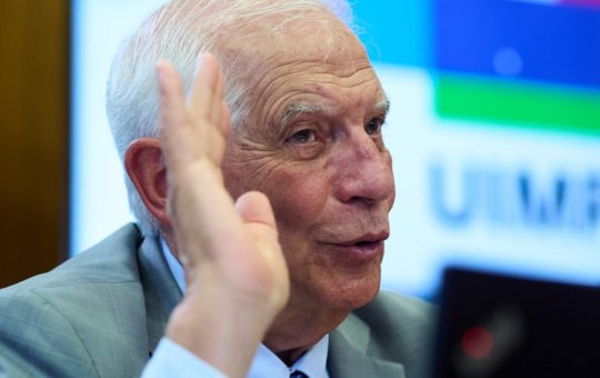 Critica lui Josep Borrell asupra rolului Comisiei Europene în politica externă: o provocare pentru unitatea europeană