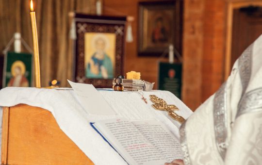 Calendar Ortodox Iulie 2026: Sărbători cu Cruce Roșie și Începerea Unui Post Semnificativ