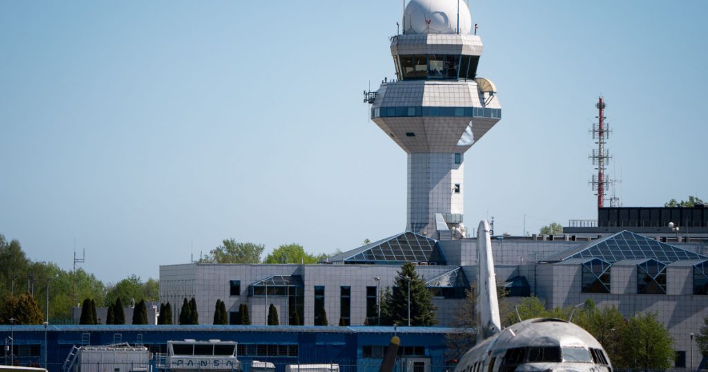 Impactul Procesului Judiciar cu Pfizer asupra Autorității Aeronautice Poloneze: O Analiză Detaliată