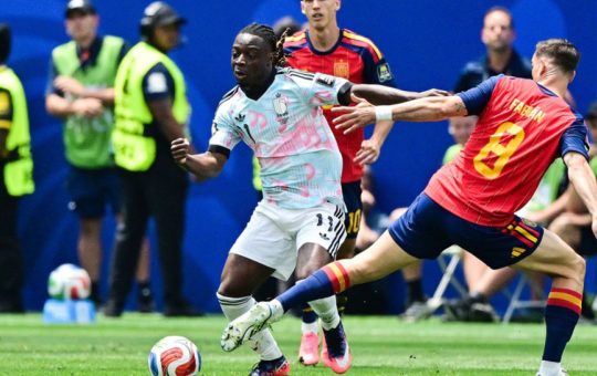 Spania învinge Belgia și avansează în semifinalele CM 2026: O analiză detaliată a meciului de la Los Angeles