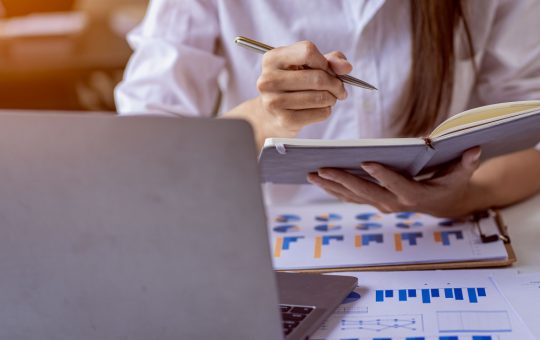 Ieșirea anticipată la pensie în România: Domenii, condiții și perspective
