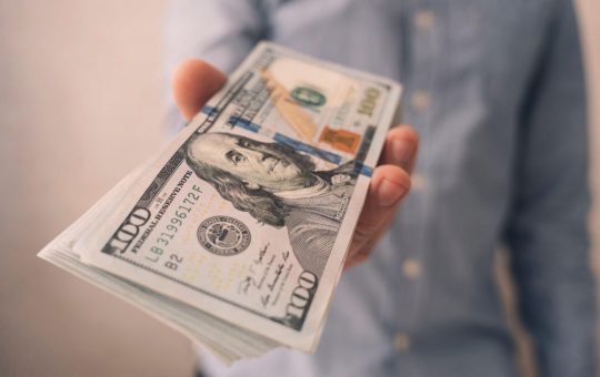 Creșterea rapidă a numărului de milionari în Europa: O analiză detaliată a tendințelor economice și sociale