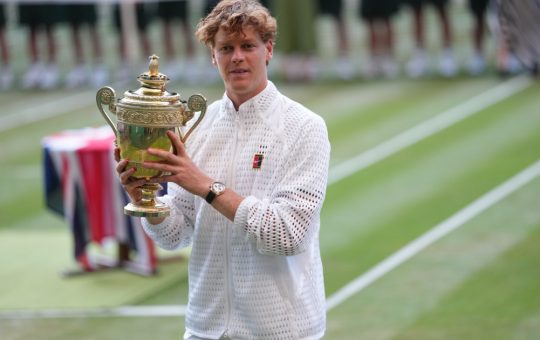 Jannik Sinner își păstrează titlul de la Wimbledon: O victorie emblematică în fața lui Alexander Zverev