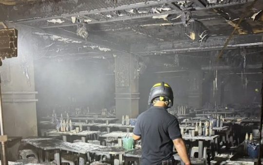 Tragedie în Bangkok: Incendiul dintr-un pub lasă în urmă 27 de morți și întrebări nerezolvate